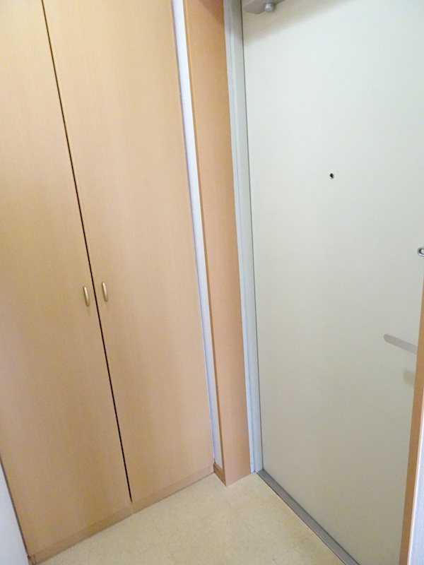 プレール中延 玄関
