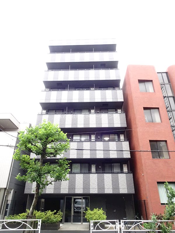 ｸﾞﾗｳﾝﾃﾞｭｰｸｽ菊川 302号室 外観