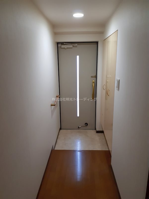 ｸﾞﾗﾝｼﾃｨﾃﾞｭｱﾙｽﾃｰｼﾞ ﾗ･ﾙｰﾁｪ 玄関