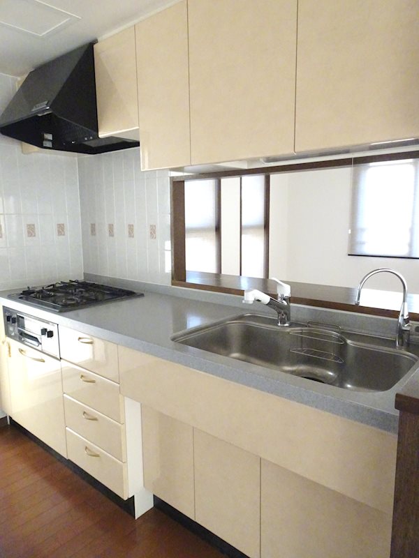 ｸﾞﾗﾝｼﾃｨﾃﾞｭｱﾙｽﾃｰｼﾞ ﾗ･ﾙｰﾁｪ キッチン