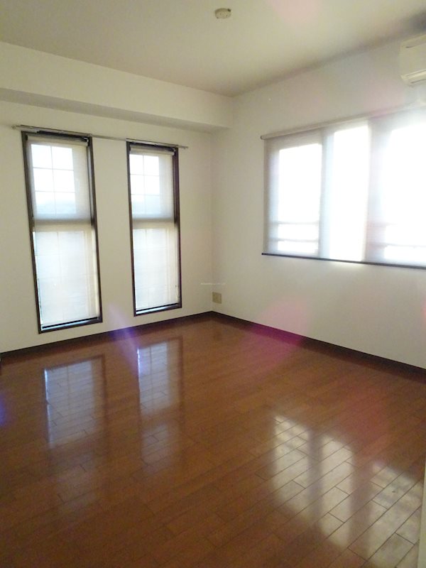 ｸﾞﾗﾝｼﾃｨﾃﾞｭｱﾙｽﾃｰｼﾞ ﾗ･ﾙｰﾁｪ ベッドルーム