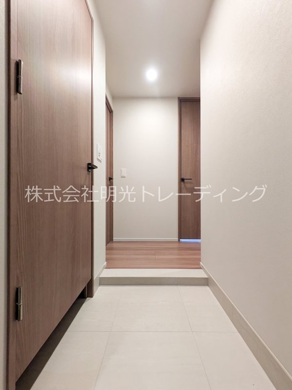 玄関 アトラス北千住 玄関