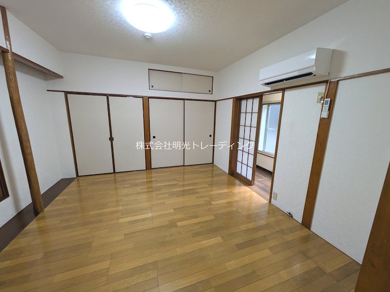 板橋区熊野町6-11戸建 リビング