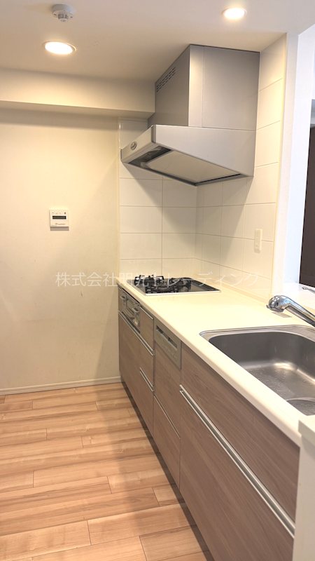 ﾌｧｲﾝﾚｼﾞﾃﾞﾝｽ平和台ｶｰﾑｳﾞｨﾗ キッチン