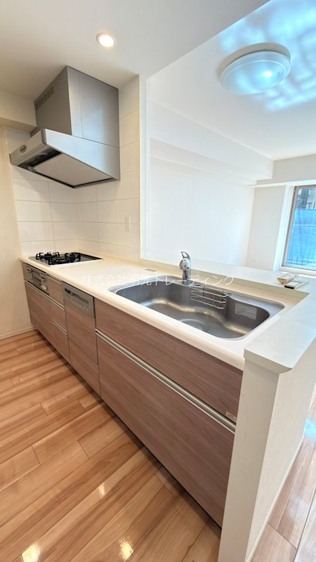 ﾌｧｲﾝﾚｼﾞﾃﾞﾝｽ平和台ｶｰﾑｳﾞｨﾗ キッチン