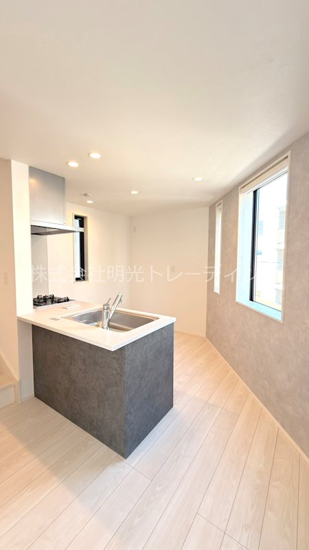 目黒区目黒本町1-2-2戸建 キッチン