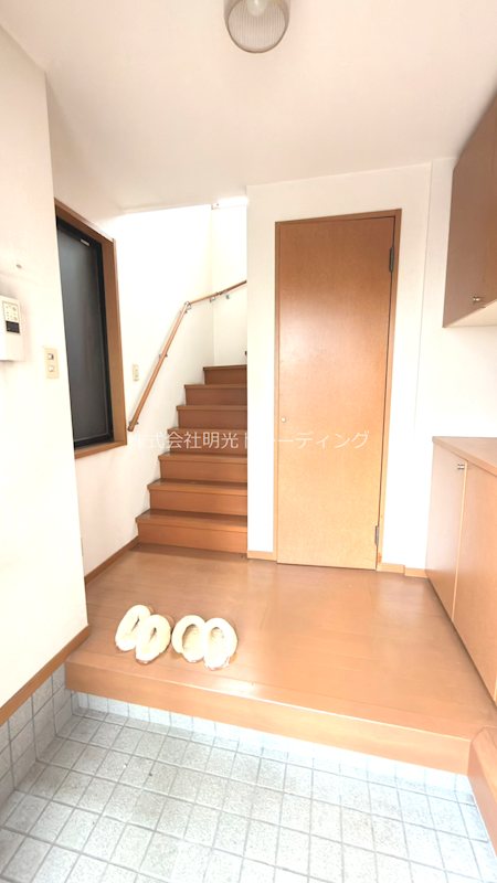 杉並区高円寺南1丁目16-5住宅 玄関