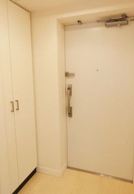 プライマル大森 玄関