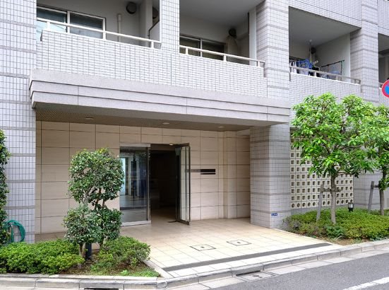 パシフィックレジデンス芝一丁目 玄関