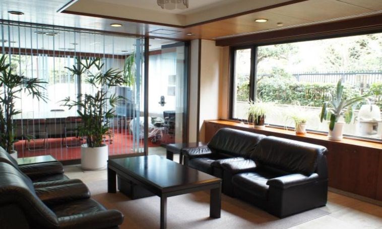 麻布テラスアパートメント 玄関