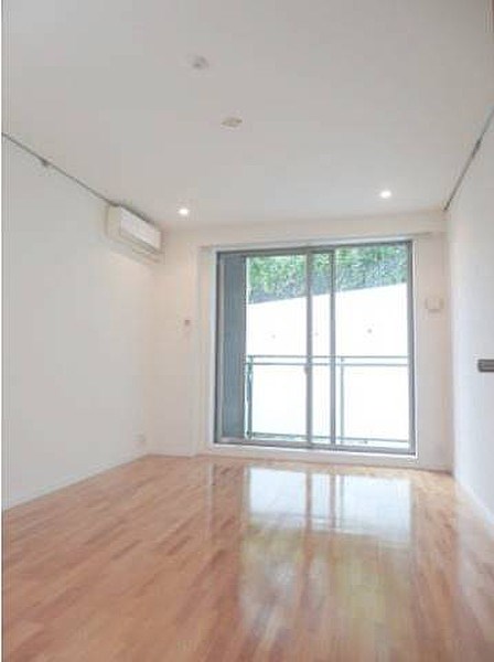 フレンシア麻布 玄関