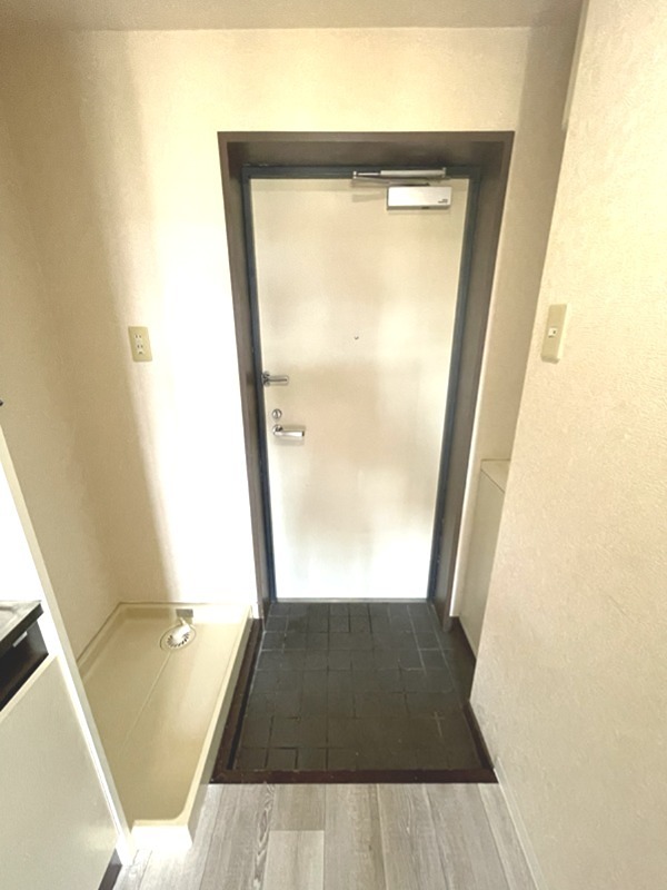 エクセルホームズ飯田 玄関
