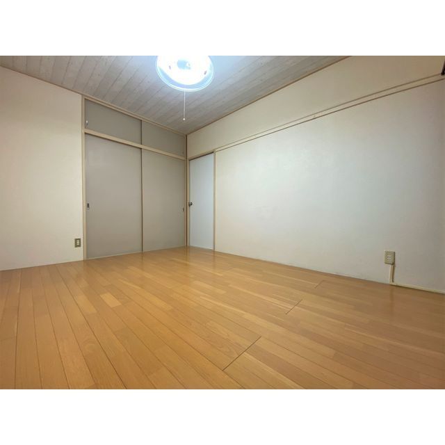 ハイツ中込1棟 リビング