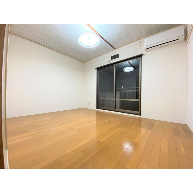 ハイツ中込1棟 リビング