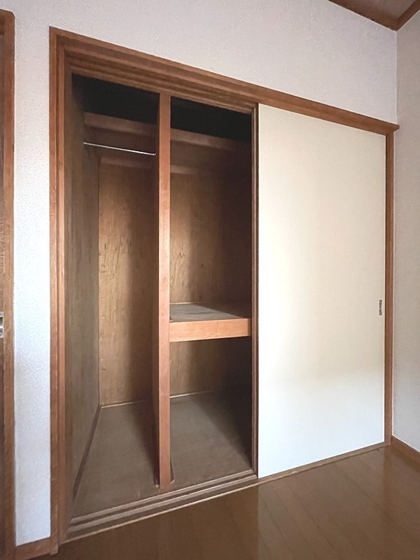 メゾン大手2号館 収納