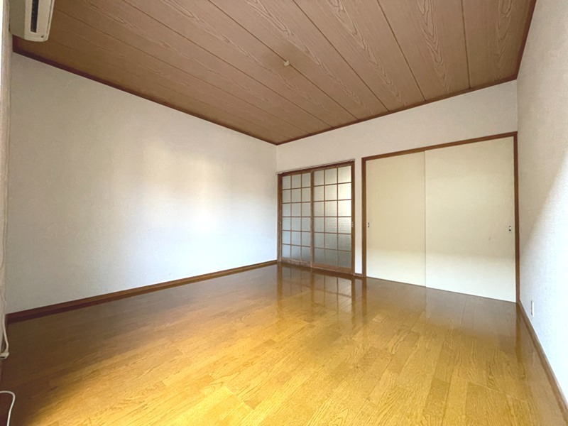 メゾン大手2号館 リビング