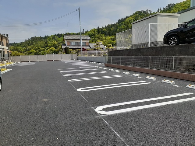 レジデンス　ＫＩＤＡ　Ｂ 駐車場