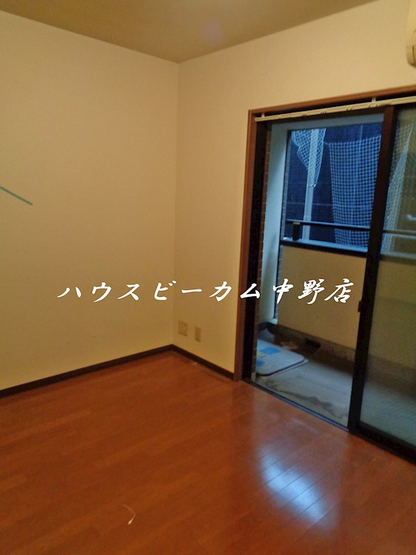 ベッドルーム