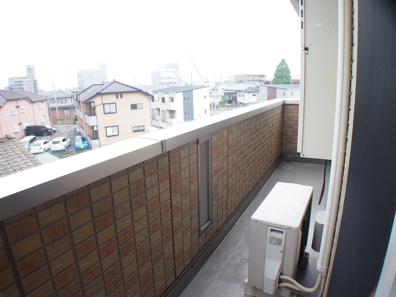 栃木県宇都宮市平松本町 ベランダ
