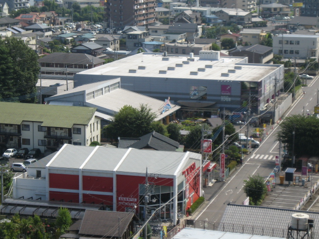 壱番館元今泉 ホームセンター