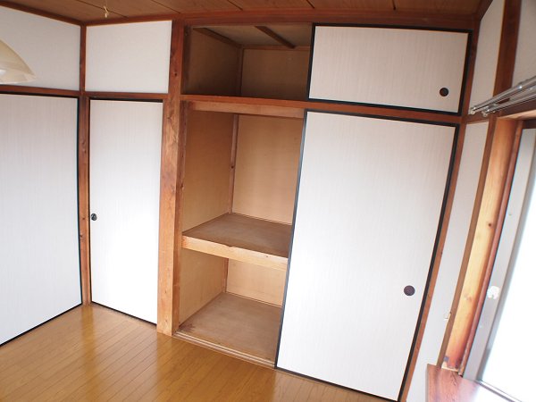 ウエストハイツ増渕A棟 収納