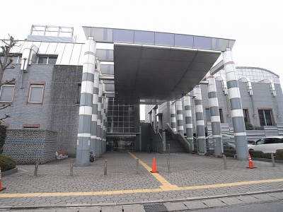 エミネント今泉 図書館