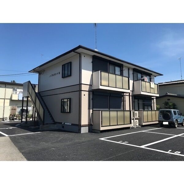 ノーブルクロードⅢ 外観