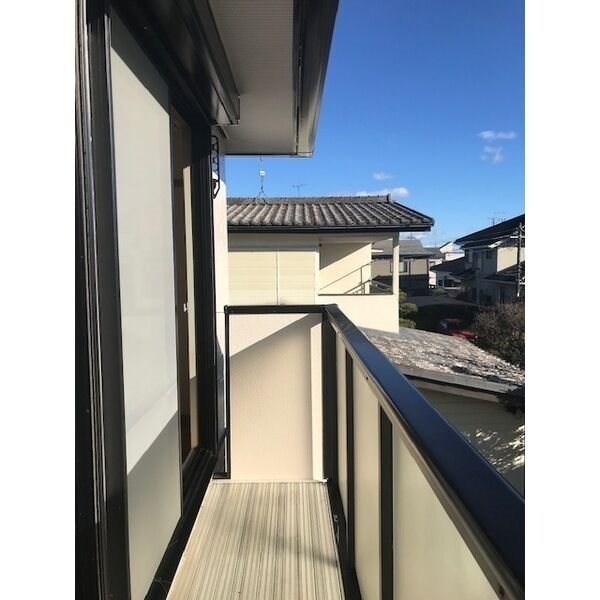 ノーブルクロードⅢ ベランダ