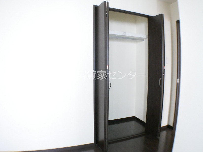 ヴィラ元今泉Ⅱ 収納