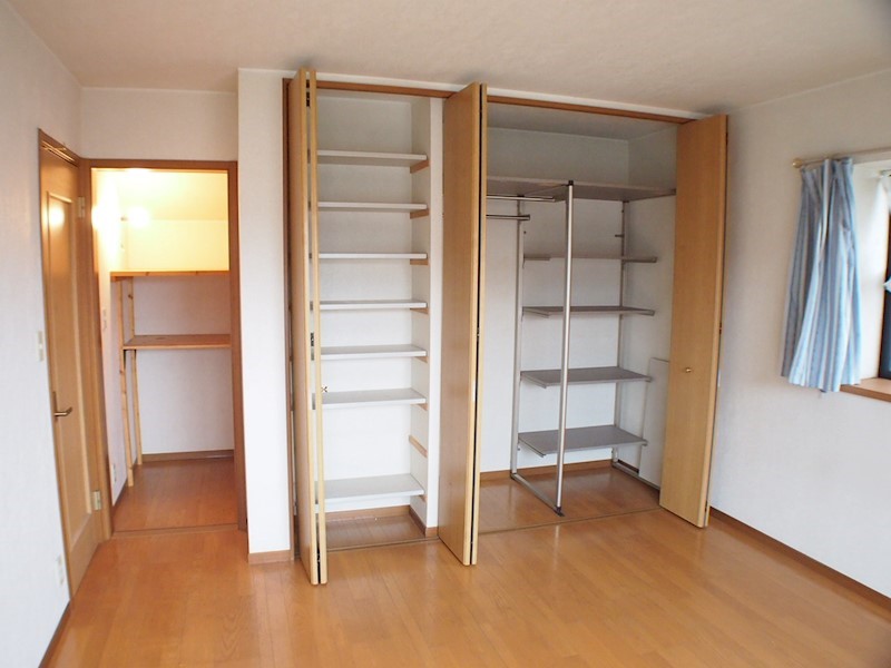 栃木県宇都宮市豊郷台２丁目 収納