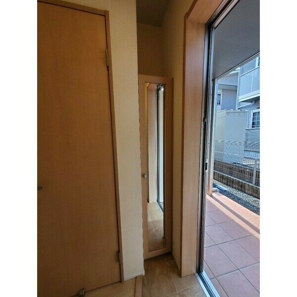 ブランクロスⅧ 玄関