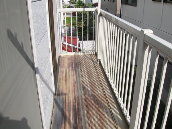 大山先果一般住宅 ベランダ