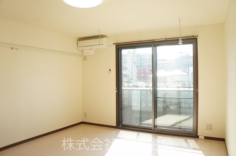 You壱番館 リビング