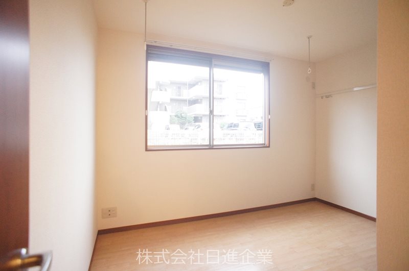 シェリー弐番館 ベッドルーム