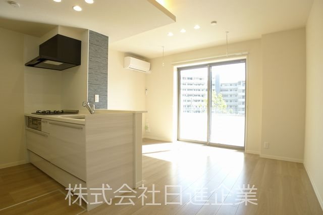 グランデュール津田沼 リビング