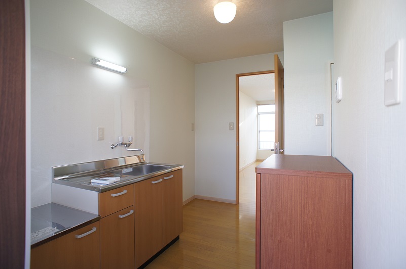 プラムガーデン津田沼 玄関