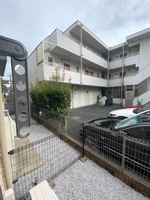Apricot Avenue 眺望