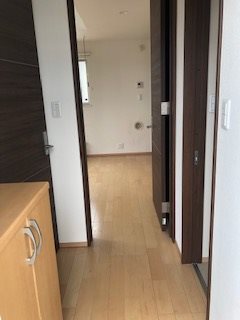 グリニッチコート 玄関