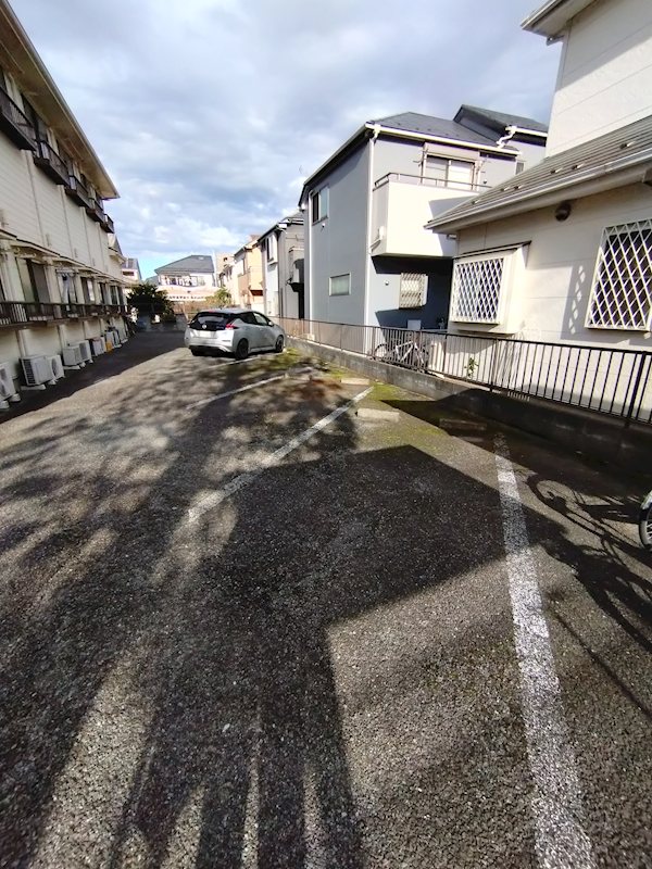 セフィールエウレカ 駐車場