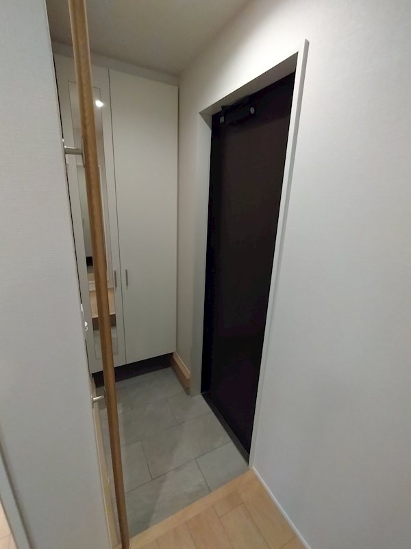 プランナイトウ 玄関