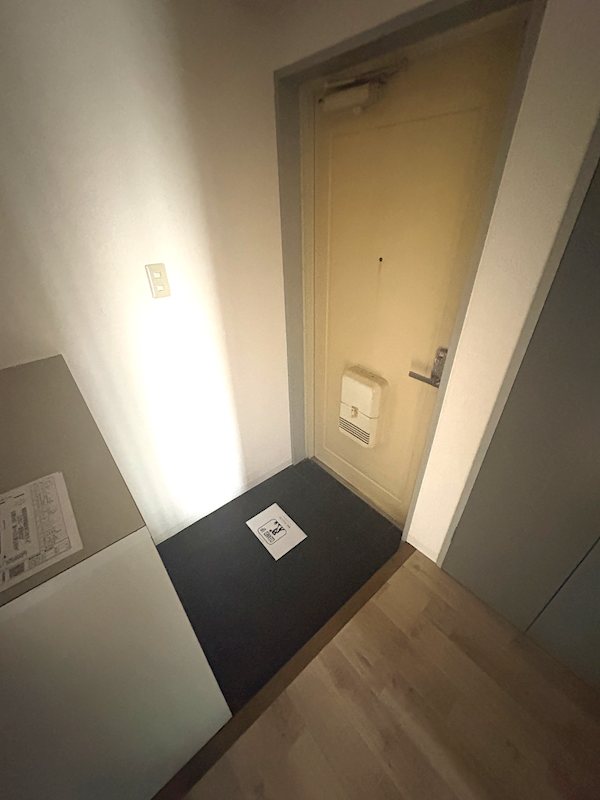 エミネンスウィップ 玄関