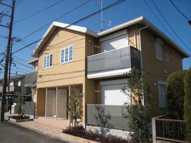 エテルノ国立 外観