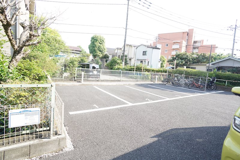 フローリッシュ駐車場 外観