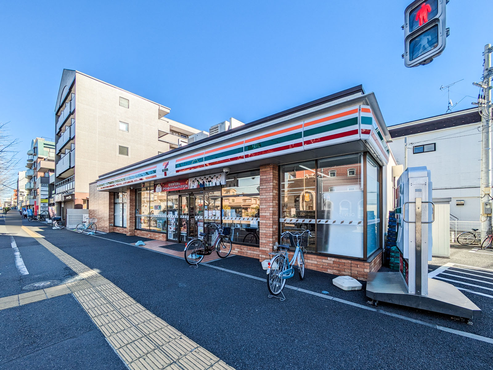 オーガスタ14 コンビニ