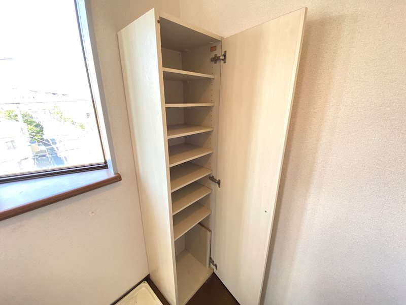 サンライズ堀江 収納