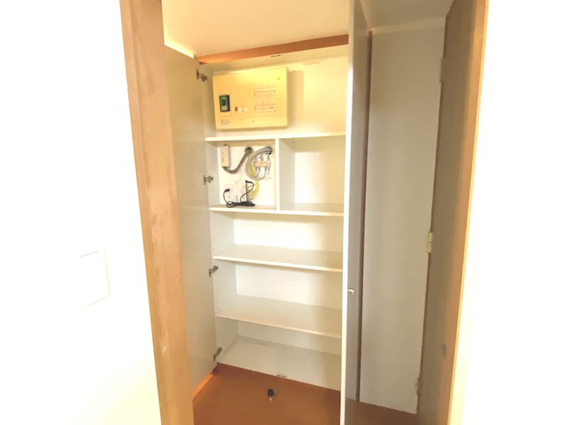 レジアスフォート新浦安H棟 収納