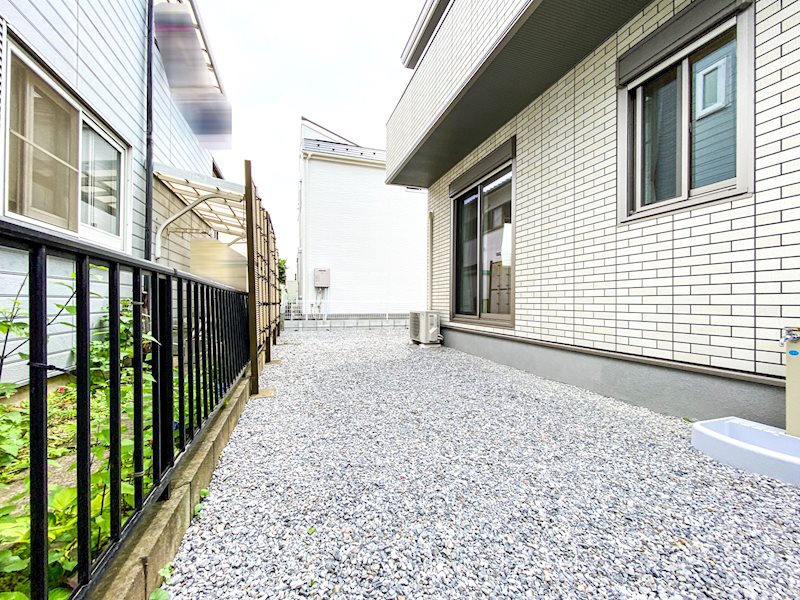 千葉県浦安市今川２丁目 庭