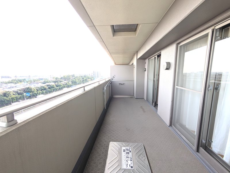 クレストフォルム新浦安グランデッツァ ベランダ
