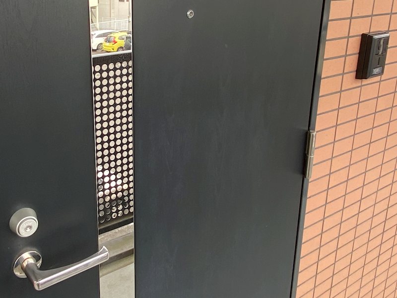 フローライト・M 玄関