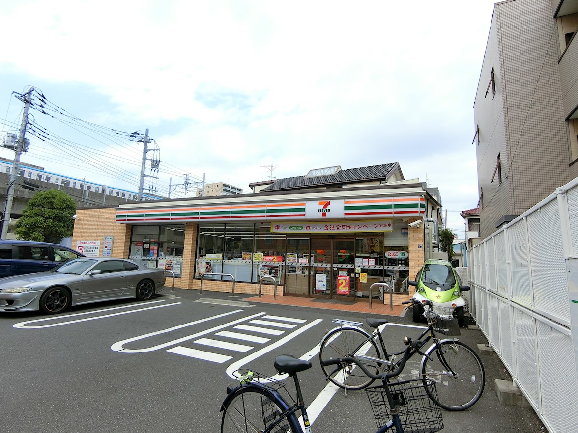 ローズマンションB-10番館 コンビニ